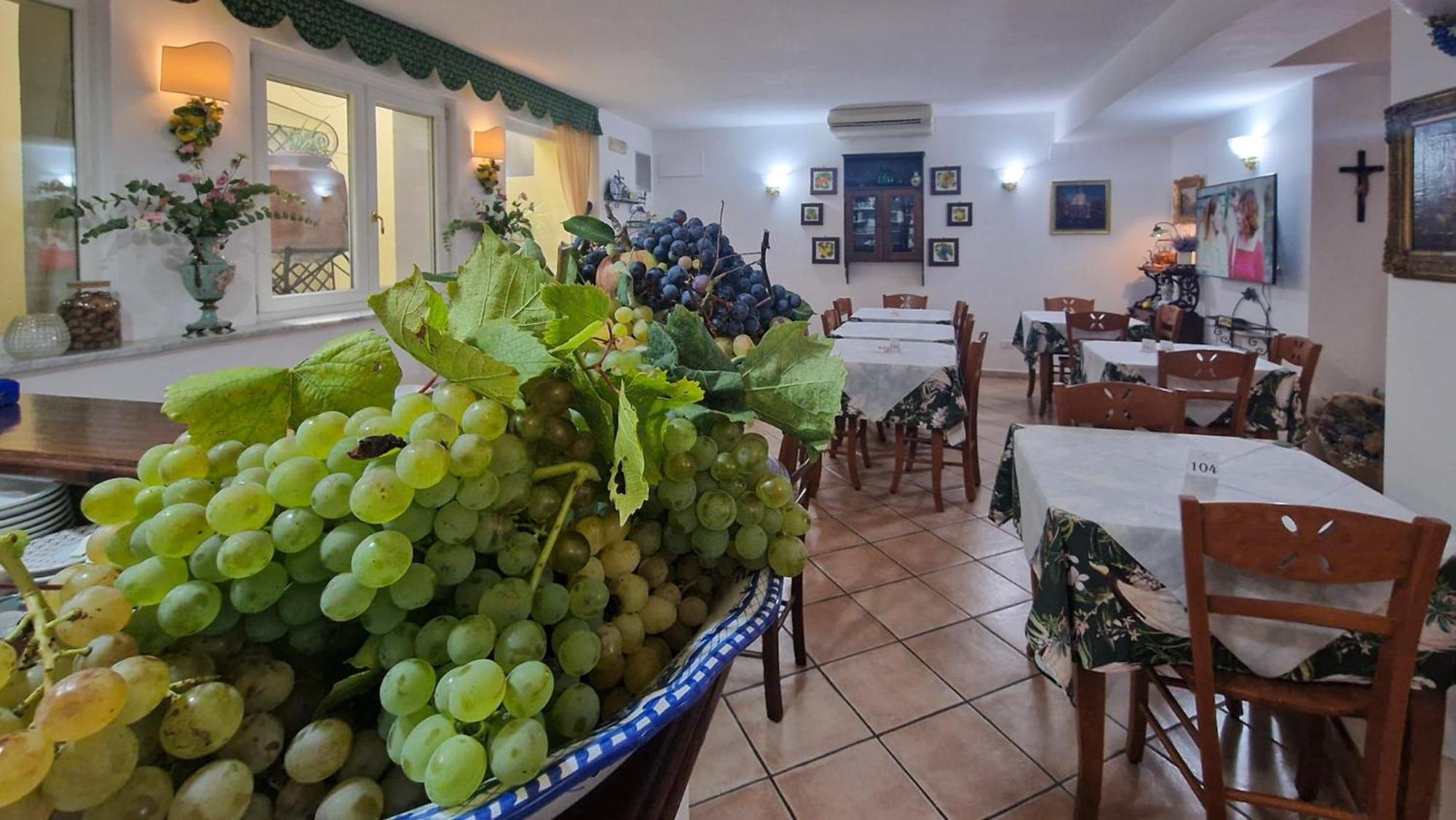 Hotel Villa Verde Forio  Luaran gambar